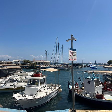 Blue Vision Apartment Nea Makri Luaran gambar